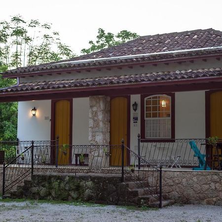 Pousada Chácara Das Acácias Paraty Exterior foto